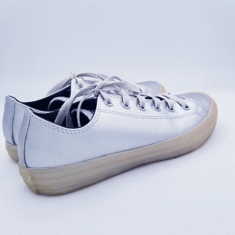 Converse Silver Gray Sneakers - Junior 4.5